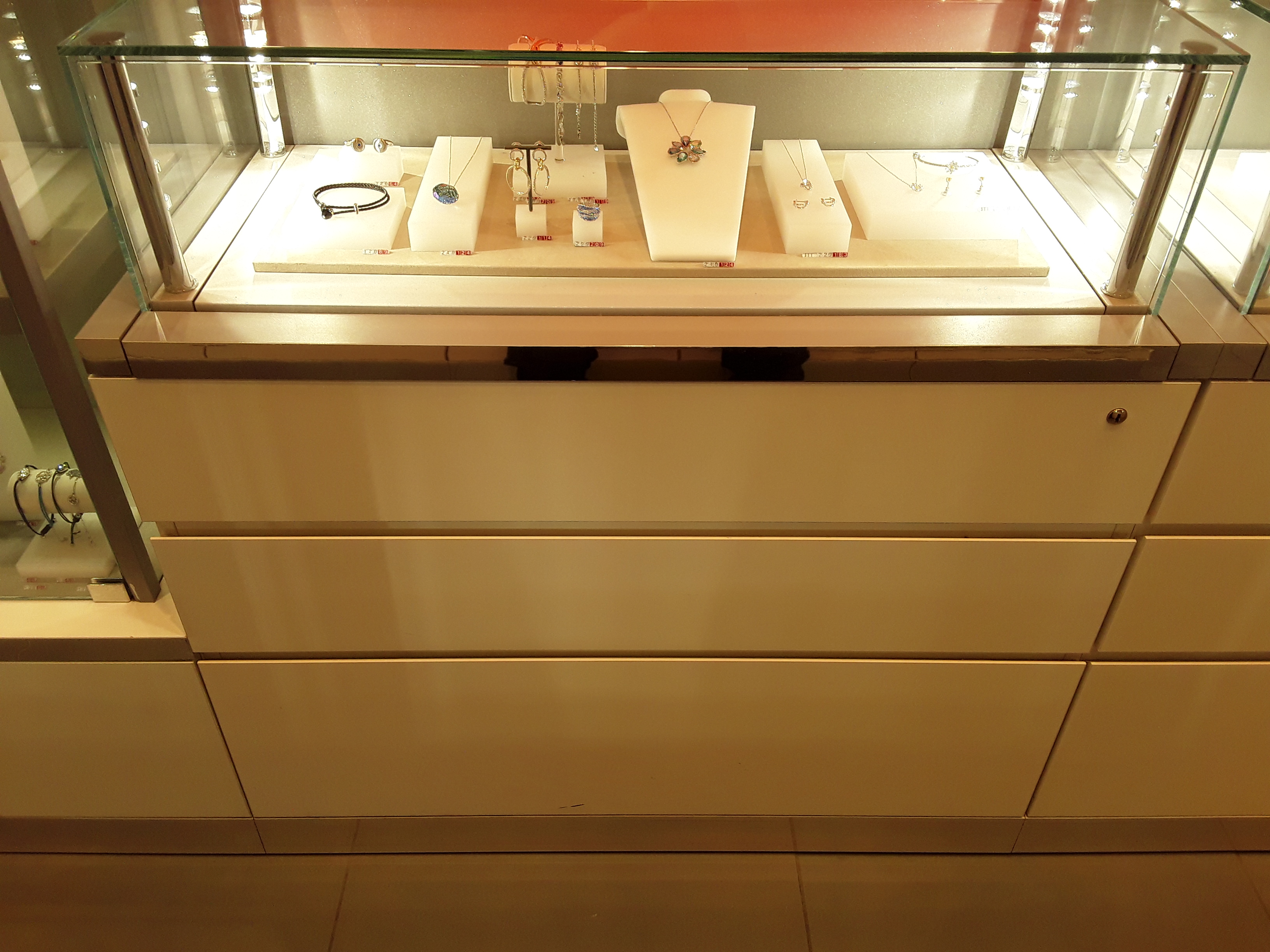 Any issues found onsite please take photos and upload here